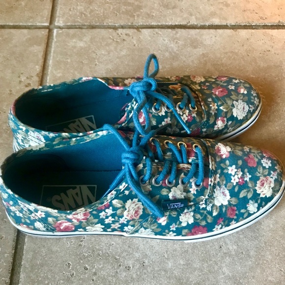 Vans Shoes - Vans Blue/Green Floral Lo Pro Sneakers Sz 6.5